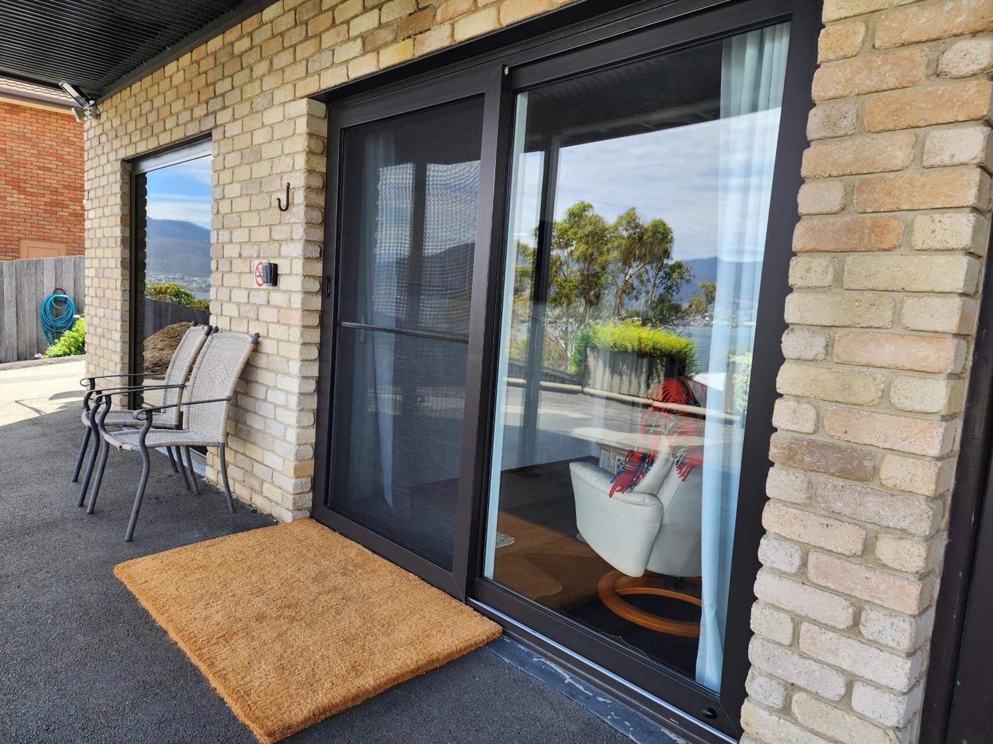 Waterfront Abode - 2 Bedrooms Hobart Zewnętrze zdjęcie