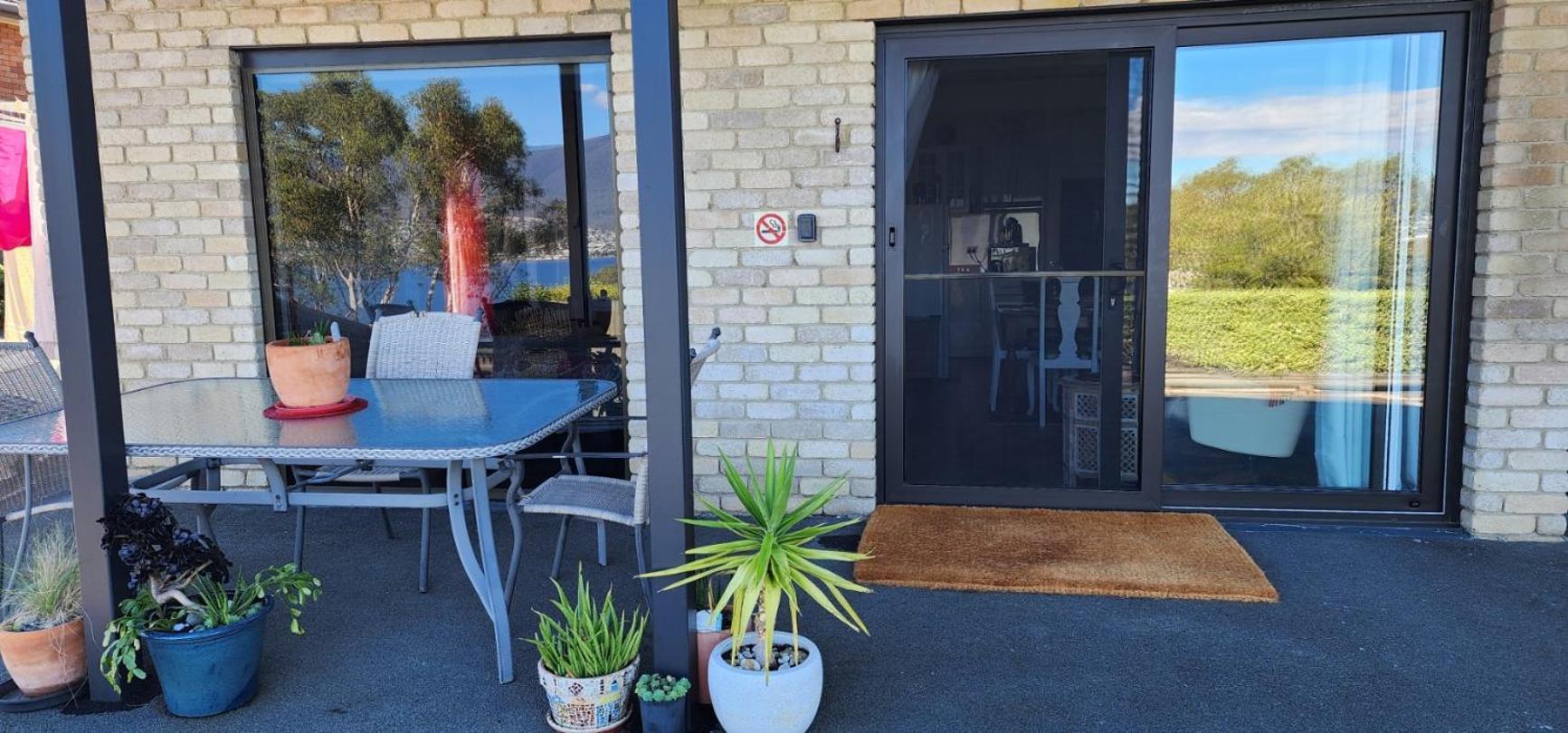 Waterfront Abode - 2 Bedrooms Hobart Zewnętrze zdjęcie